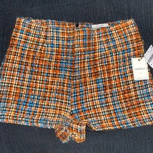 Woven High Waisted Shorts